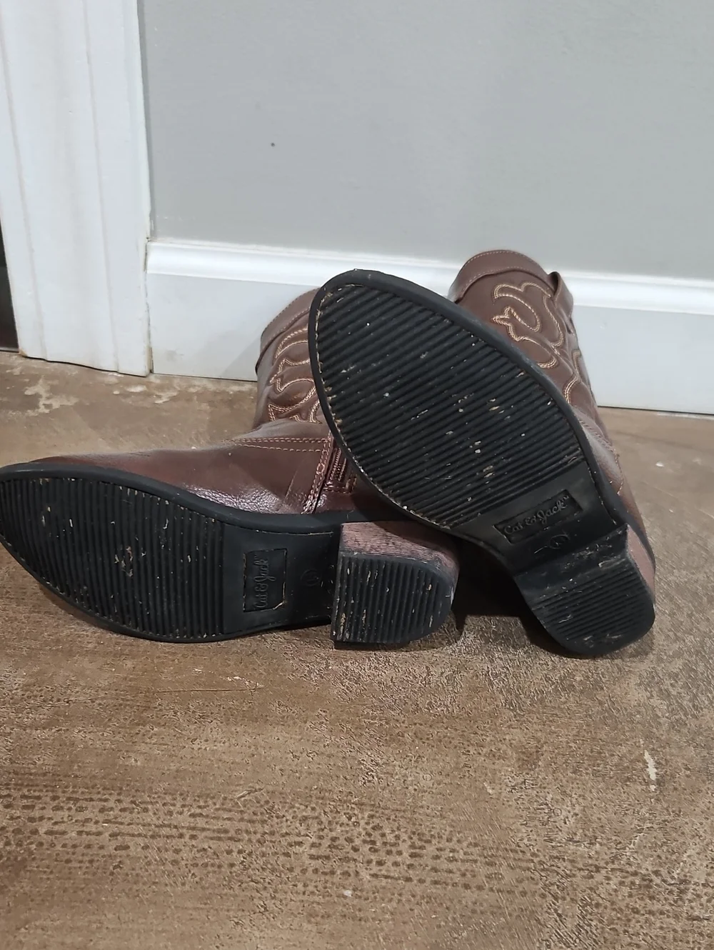 Cat & Jack classic brown